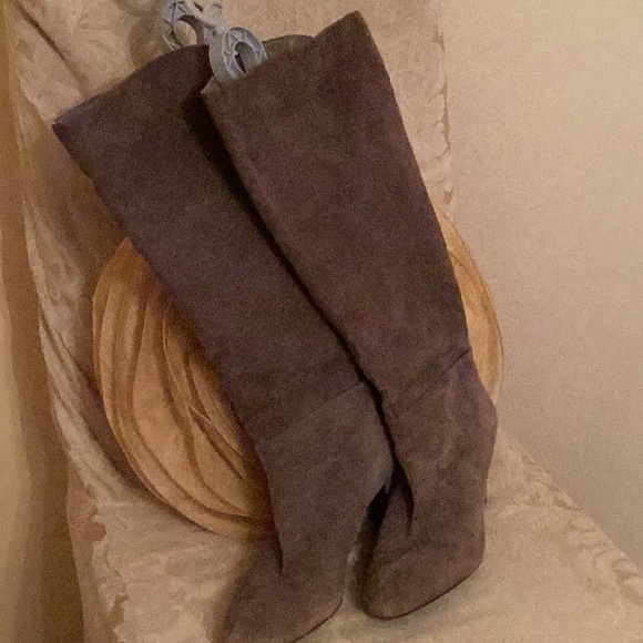 Bandolino Faux Gray Suede Tall Boots - Picture 3 of 6